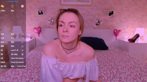 Snapshot of little_rockk chatting on May 6, 2026, 10:53 am little_rockk online show from May 6, 2026, 10:53 am