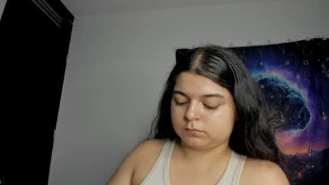 Snapshot of little_shaara chatting on February 12, 2025, 1:41 am Shaara online show from February 12, 2025, 1:41 am