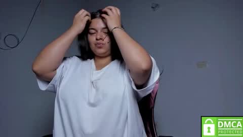 Snapshot of little_shaara chatting on September 15, 2025, 8:25 am Shaara online show from September 15, 2025, 8:25 am