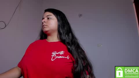 Snapshot of little_shaara chatting on October 8, 2025, 8:17 pm Shaara online show from October 8, 2025, 8:17 pm