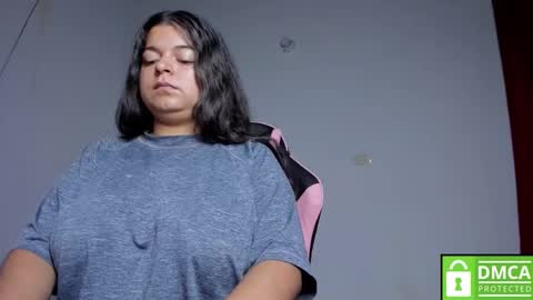 Snapshot of little_shaara chatting on October 15, 2025, 8:58 am Shaara online show from October 15, 2025, 8:58 am