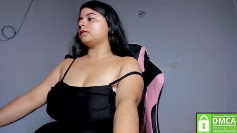 Snapshot of little_shaara chatting on November 7, 2025, 9:15 pm Shaara online show from November 7, 2025, 9:15 pm