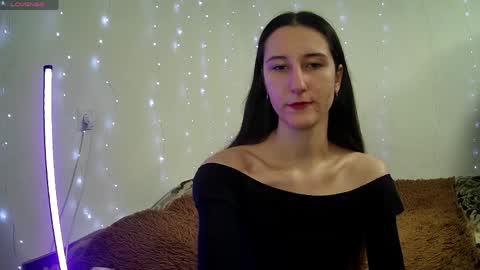 LittleAhWitch online show from April 1, 2026, 9:10 am