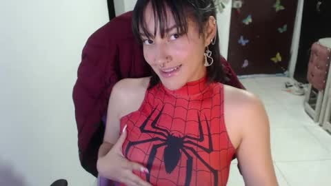 Snapshot of littleangelx_m chatting on May 7, 2026, 10:15 pm Daniela online show from May 7, 2026, 10:15 pm