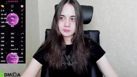 littleashleyy online show from February 25, 2026, 9:35 pm