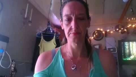 Sady Jayne online show from October 28, 2025, 6:43 pm
