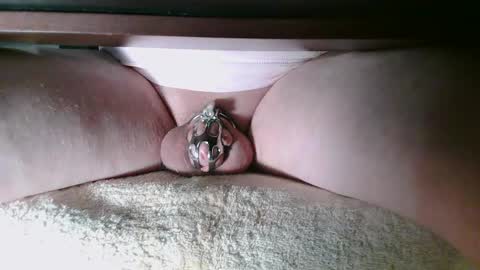 Littlleclitty247 online show from December 3, 2024, 5:23 pm