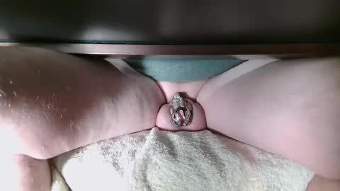 Snapshot of littleclitty247 chatting on December 4, 2024, 11:52 am Littlleclitty247 online show from December 4, 2024, 11:52 am