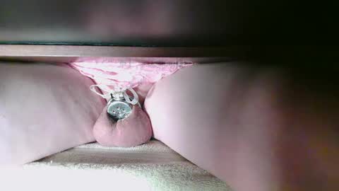 Snapshot of littleclitty247 chatting on November 15, 2025, 3:48 am Littlleclitty247 online show from November 15, 2025, 3:48 am