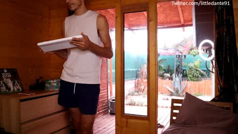 Snapshot of littledante91 chatting on October 25, 2025, 11:29 am Maria and Viktor online show from October 25, 2025, 11:29 am