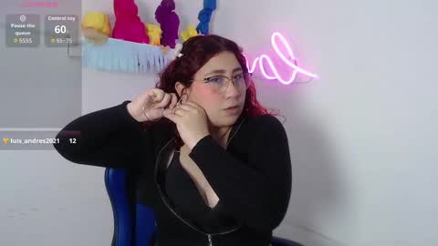 Snapshot of littlee_red chatting on October 22, 2025, 12:49 pm Angel online show from October 22, 2025, 12:49 pm