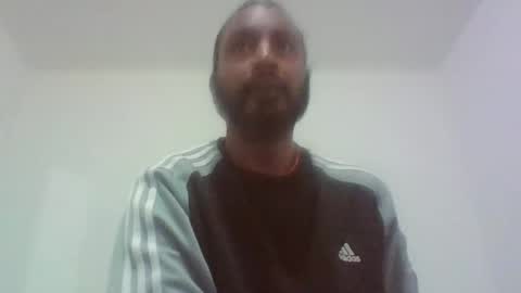 Snapshot of littleindiancock4girls chatting on January 3, 2025, 4:27 pm littlekiki online show from January 3, 2025, 4:27 pm