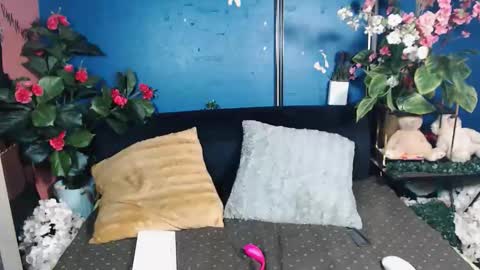 Snapshot of littleindianmilf chatting on March 23, 2026, 8:40 am littleindianmilf online show from March 23, 2026, 8:40 am