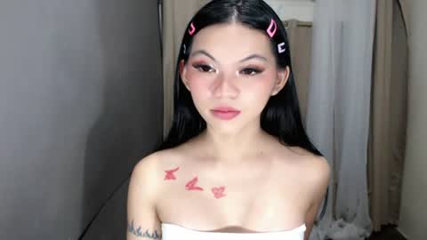 Snapshot of littlelace_ chatting on June 22, 2026, 1:18 am littlelace_ online show from June 22, 2026, 1:18 am