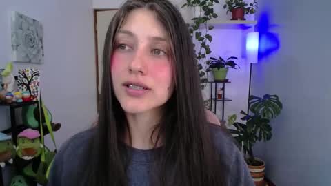 Laksmi online show from September 18, 2025, 9:39 pm