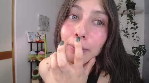 Snapshot of littlelaksmi chatting on June 18, 2026, 10:25 pm Laksmi online show from June 18, 2026, 10:25 pm