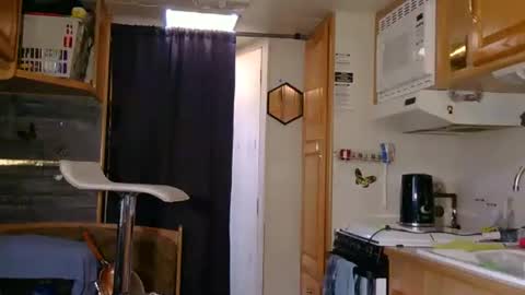 littleleo96 online show from March 7, 2026, 10:07 pm