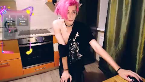 Snapshot of littlepinkcat chatting on July 30, 2026, 12:20 am Felix online show from July 30, 2026, 12:20 am