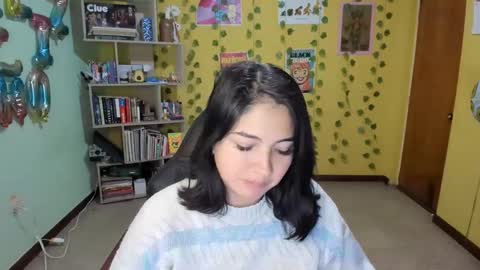 Snapshot of littleprety6969 chatting on February 21, 2025, 7:34 am Mia Wednesday to Sunday 730 am to 1030 am Colombian Hour D online show from February 21, 2025, 7:34 am