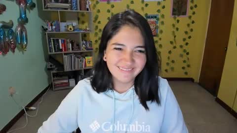 Snapshot of littleprety6969 chatting on February 28, 2025, 3:26 am Mia Wednesday to Sunday 730 am to 1030 am Colombian Hour D online show from February 28, 2025, 3:26 am