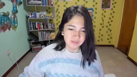 Snapshot of littleprety6969 chatting on March 9, 2025, 12:09 pm Mia Wednesday to Sunday 730 am to 1030 am Colombian Hour D online show from March 9, 2025, 12:09 pm