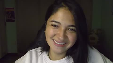 Snapshot of littleprety6969 chatting on October 27, 2025, 12:58 am Mia Wednesday to Sunday 730 am to 1030 am Colombian Hour D online show from October 27, 2025, 12:58 am