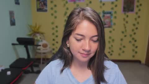 Snapshot of littleprety6969 chatting on February 13, 2026, 11:50 am Mia Wednesday to Sunday 730 am to 1030 am Colombian Hour D online show from February 13, 2026, 11:50 am