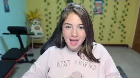 Snapshot of littleprety6969 chatting on February 27, 2026, 6:13 am Mia Wednesday to Sunday 730 am to 1030 am Colombian Hour D online show from February 27, 2026, 6:13 am