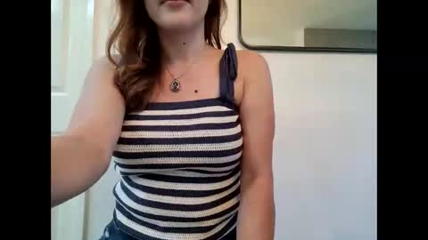 littlered_6969 online show from June 9, 2026, 9:59 pm