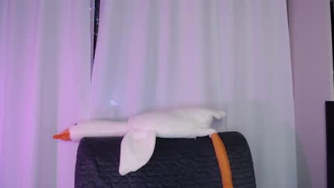 Snapshot of littlesadcabbage chatting on December 2, 2024, 3:26 am Sonnenschein online show from December 2, 2024, 3:26 am