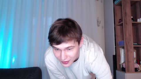 Snapshot of littlesadcabbage chatting on December 20, 2024, 7:44 am Sonnenschein online show from December 20, 2024, 7:44 am