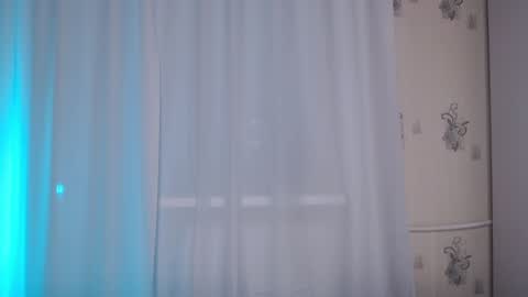 Snapshot of littlesadcabbage chatting on January 10, 2025, 4:30 pm Sonnenschein online show from January 10, 2025, 4:30 pm