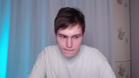 Snapshot of littlesadcabbage chatting on January 11, 2025, 6:44 pm Sonnenschein online show from January 11, 2025, 6:44 pm