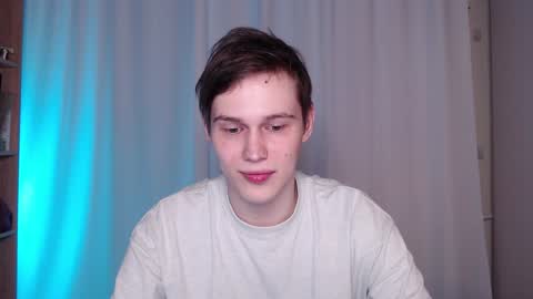 Snapshot of littlesadcabbage chatting on January 24, 2025, 9:26 pm Sonnenschein online show from January 24, 2025, 9:26 pm