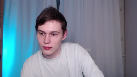 Snapshot of littlesadcabbage chatting on January 25, 2025, 12:27 am Sonnenschein online show from January 25, 2025, 12:27 am