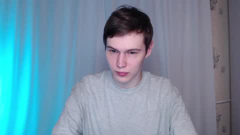 Snapshot of littlesadcabbage chatting on January 27, 2025, 4:22 pm Sonnenschein online show from January 27, 2025, 4:22 pm