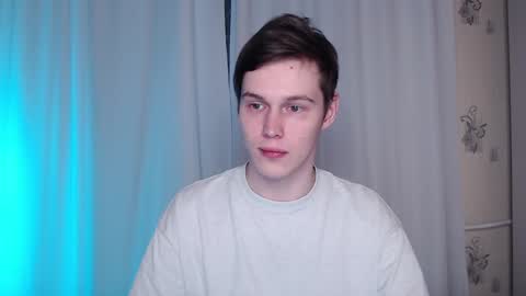 Snapshot of littlesadcabbage chatting on February 5, 2025, 2:29 am Sonnenschein online show from February 5, 2025, 2:29 am