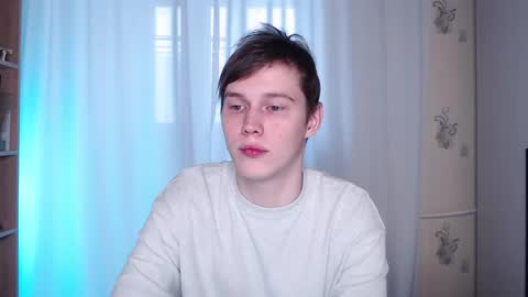 Snapshot of littlesadcabbage chatting on February 9, 2025, 8:54 am Sonnenschein online show from February 9, 2025, 8:54 am