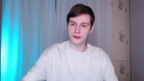 Snapshot of littlesadcabbage chatting on February 13, 2025, 6:48 pm Sonnenschein online show from February 13, 2025, 6:48 pm