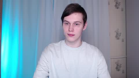 Snapshot of littlesadcabbage chatting on February 13, 2025, 10:22 pm Sonnenschein online show from February 13, 2025, 10:22 pm