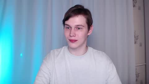 Snapshot of littlesadcabbage chatting on February 22, 2025, 4:51 am Sonnenschein online show from February 22, 2025, 4:51 am