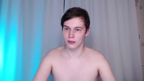 Snapshot of littlesadcabbage chatting on February 26, 2025, 2:59 am Sonnenschein online show from February 26, 2025, 2:59 am