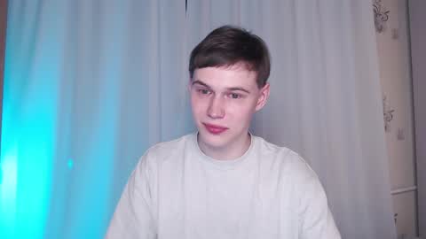 Snapshot of littlesadcabbage chatting on March 10, 2025, 9:29 pm Sonnenschein online show from March 10, 2025, 9:29 pm