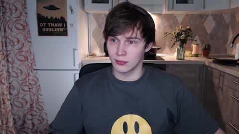 Snapshot of littlesadcabbage chatting on February 25, 2026, 11:58 pm Sonnenschein online show from February 25, 2026, 11:58 pm