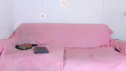 Snapshot of littlesammysexy chatting on July 28, 2026, 2:35 pm Sammy online show from July 28, 2026, 2:35 pm