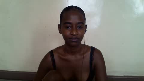 Snapshot of littlesandie chatting on February 4, 2025, 10:54 am littlesandie online show from February 4, 2025, 10:54 am