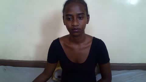 Snapshot of littlesandie chatting on February 22, 2025, 12:08 pm littlesandie online show from February 22, 2025, 12:08 pm