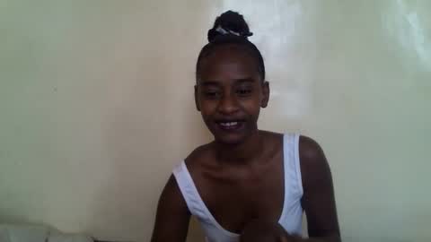 Snapshot of littlesandie chatting on November 12, 2025, 6:03 am littlesandie online show from November 12, 2025, 6:03 am