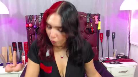 littlesophie_dbs online show from March 19, 2026, 10:58 pm