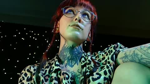 Niki  free tg channel with some photos gifs and info about streams  online show from December 24, 2024, 6:39 pm